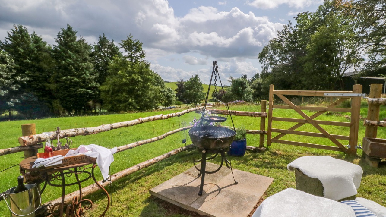 Photo of Others in Hayton