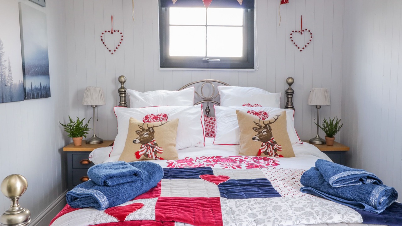 Photo of Others in Hayton