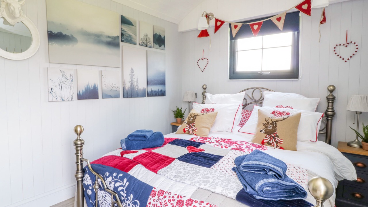 Photo of Others in Hayton