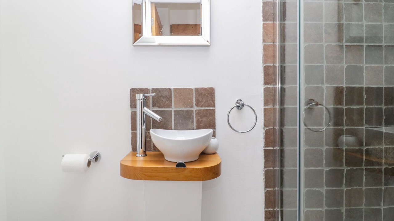 Photo of Bathroom in Barrow Gurney