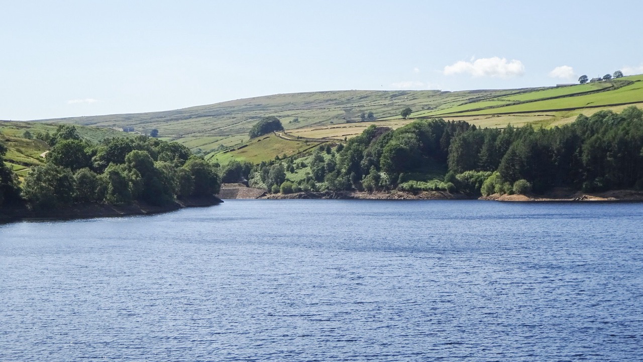 Photo of Others in Holmbridge