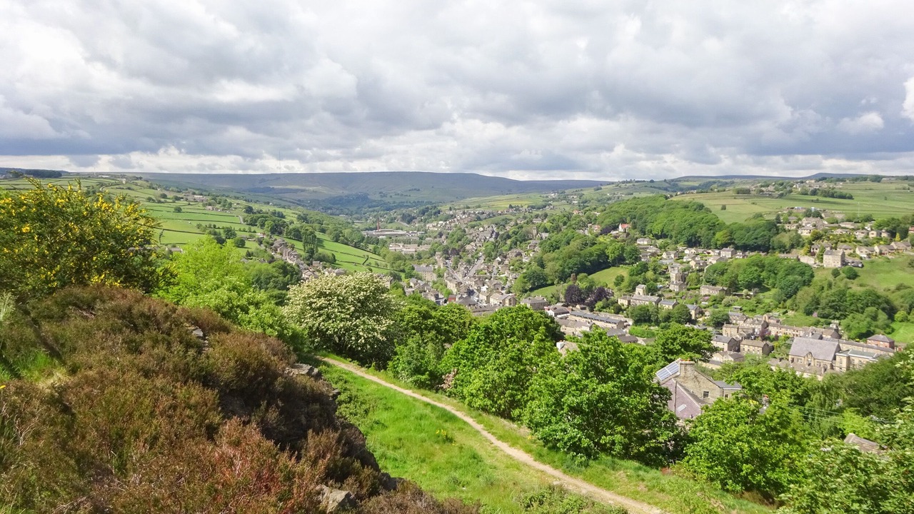 Photo of Others in Holmbridge