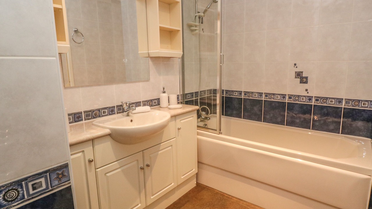 Photo of Others in St Wenn