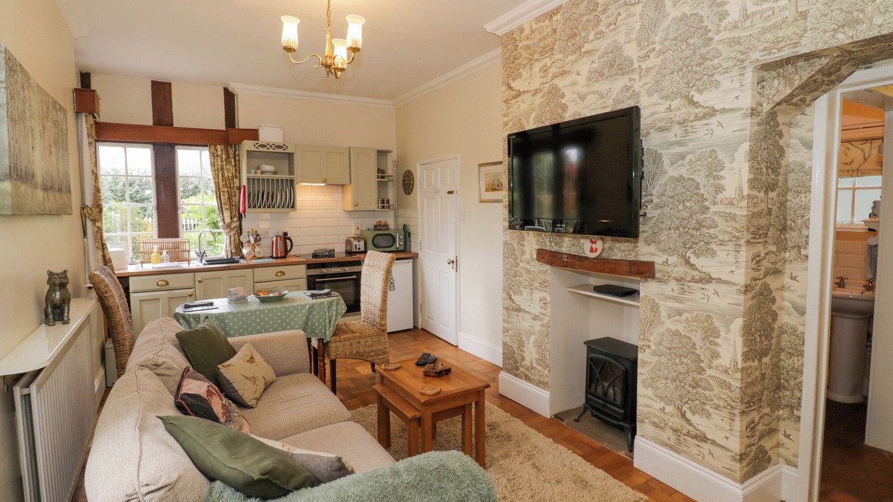 Photo of Others in Droitwich