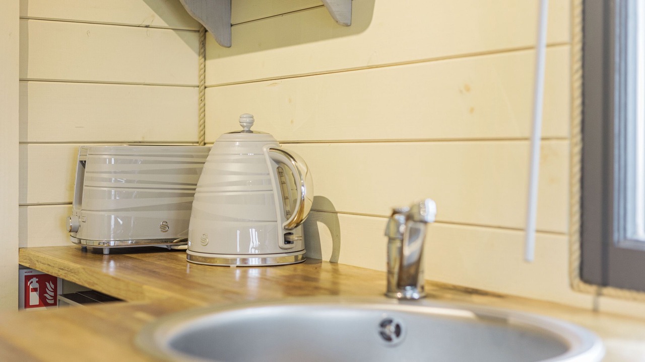 Photo of Others in Kingswood