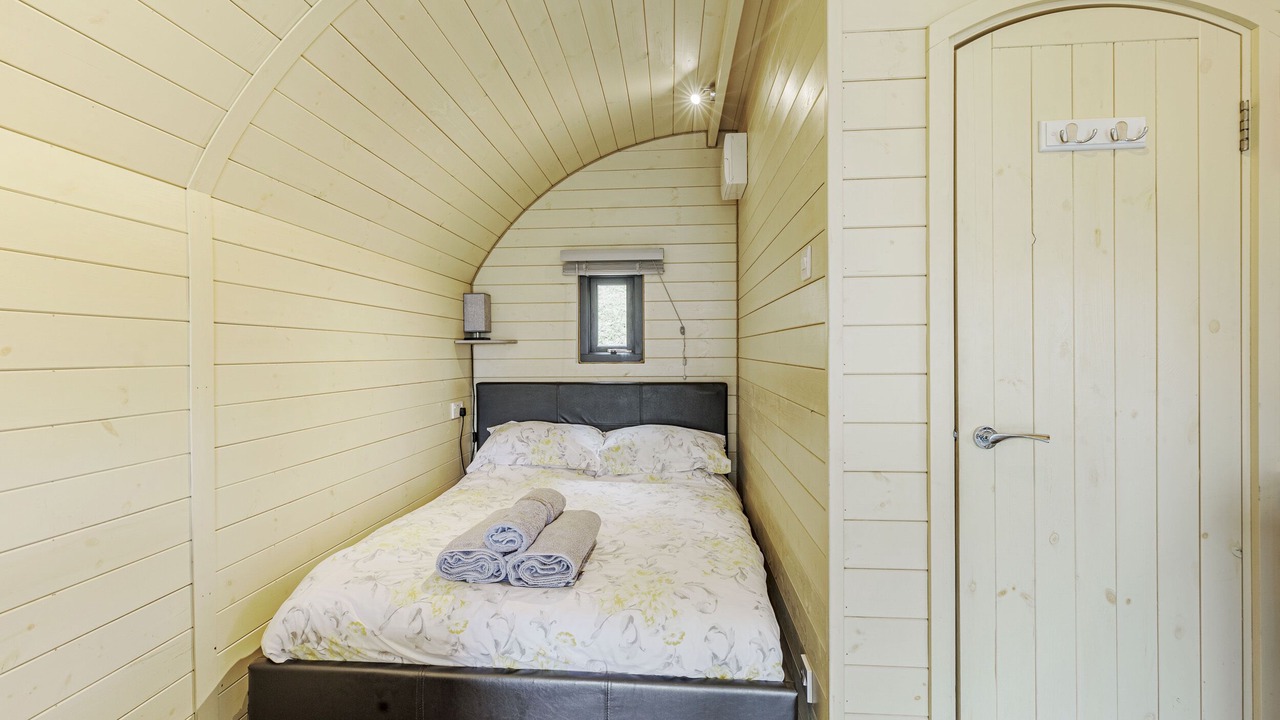 Photo of Others in Kingswood