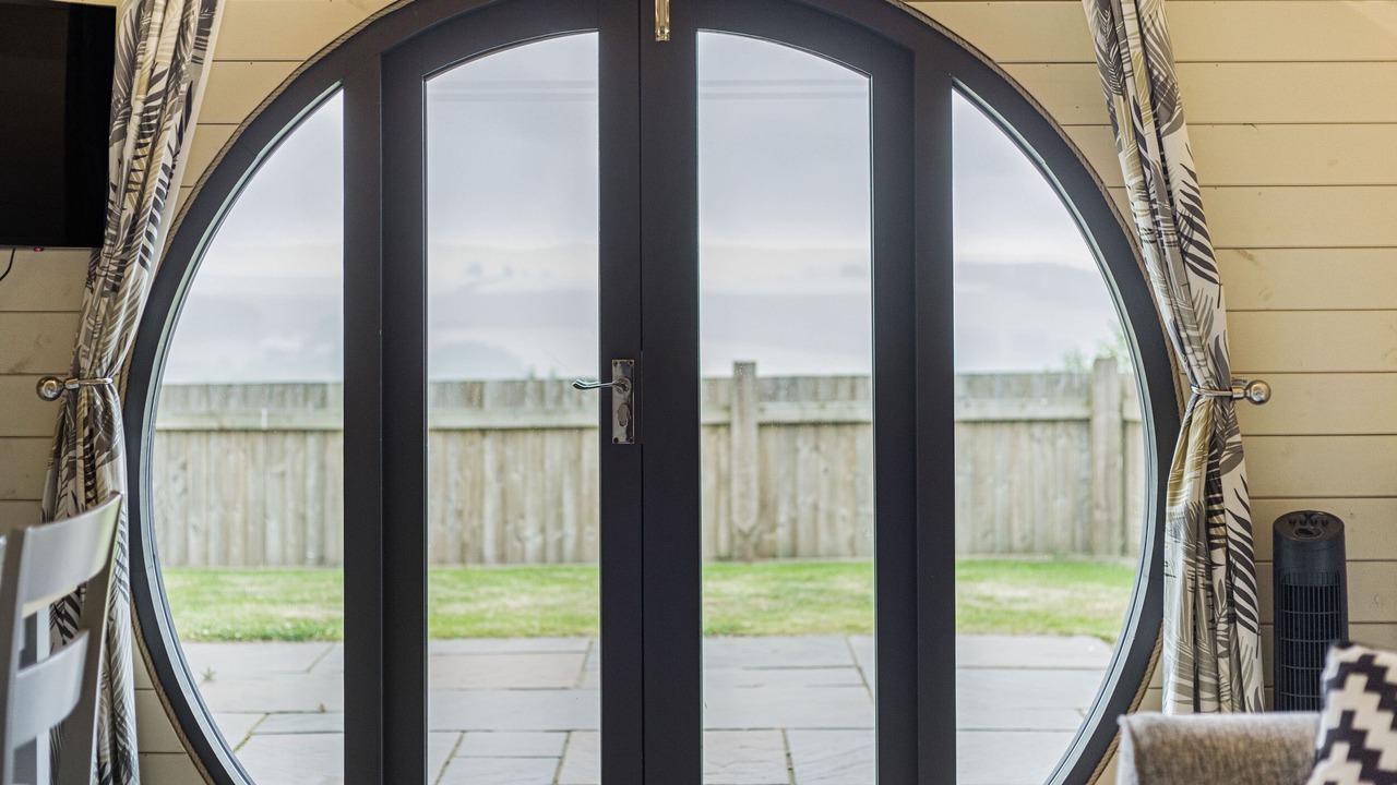 Photo of Others in Kingswood