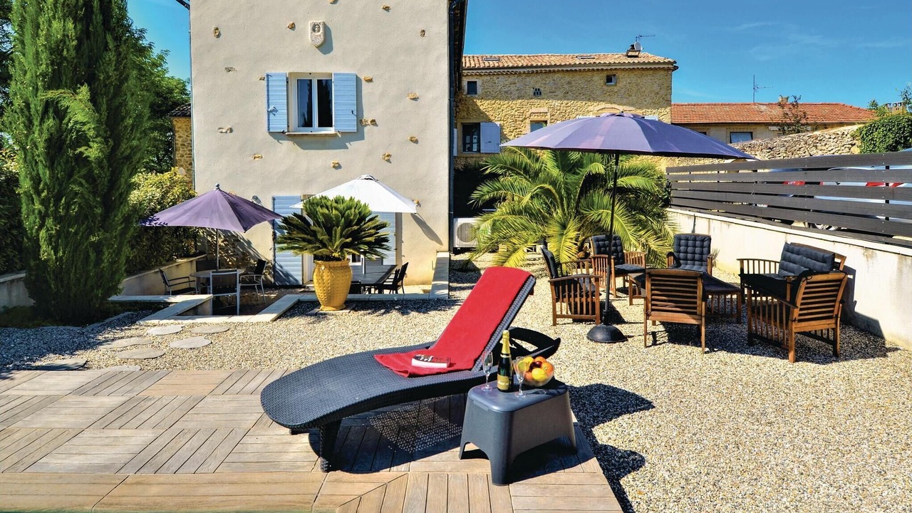 Photo of Outdoor in Pont-Saint-Esprit