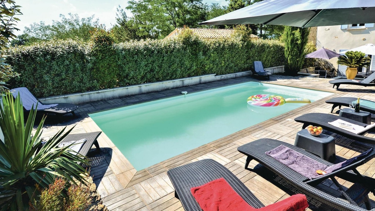 Photo of Outdoor in Pont-Saint-Esprit