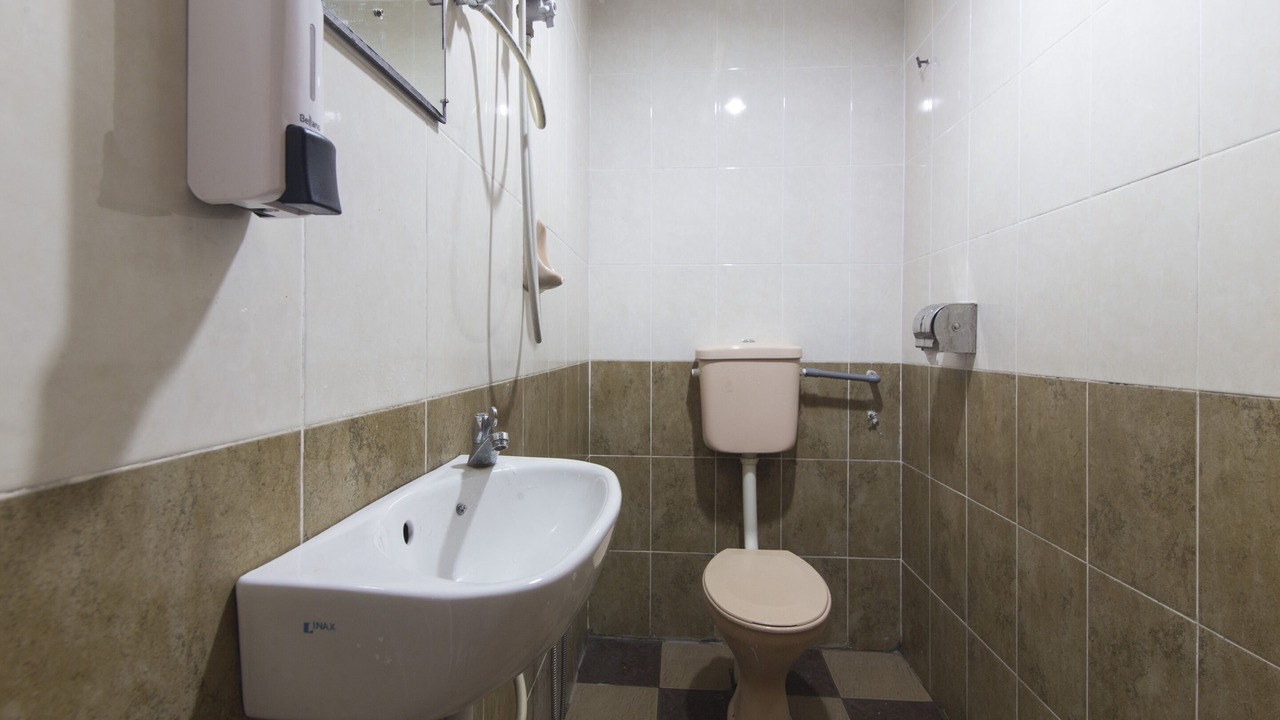 Photo of Bathroom in Kampung Kijing