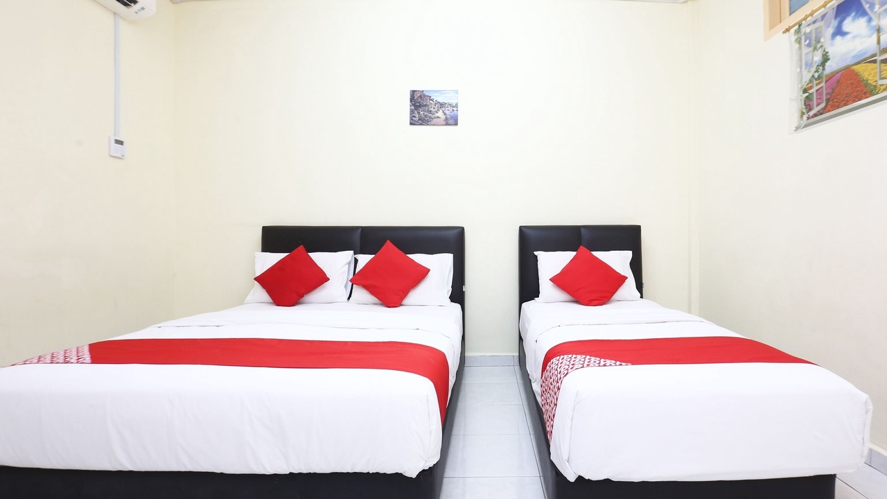 Photo of Bedroom in Kampung Kijing