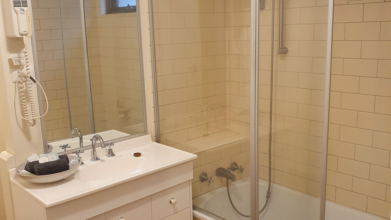 Photo of Bathroom in Lancefield