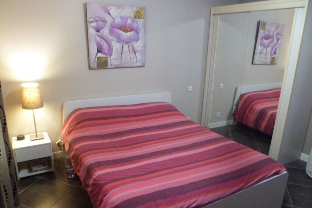 Photo of Bedroom in Saint-Andre-de-Roquelongue