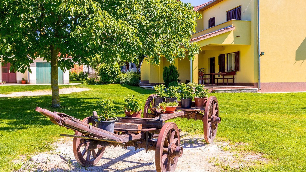 Photo of Outdoor in Grandici