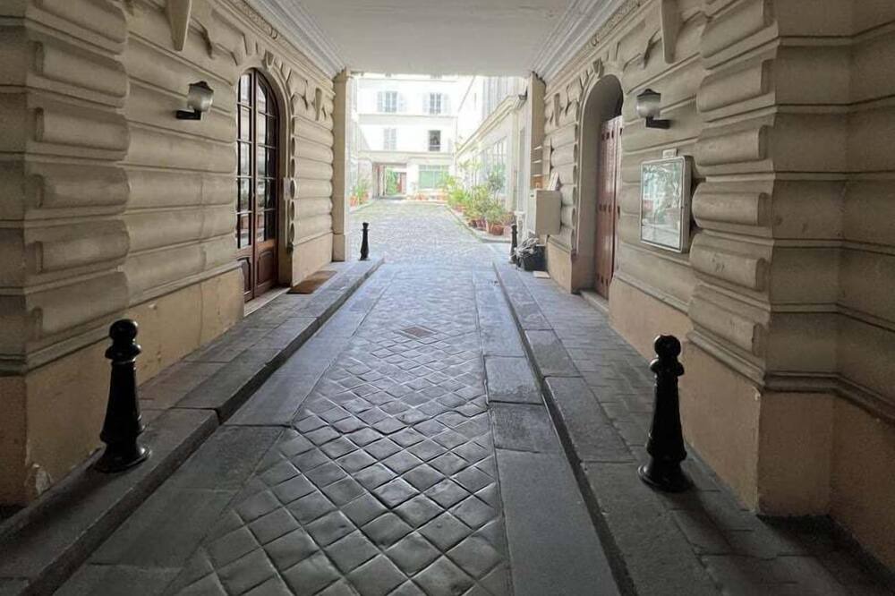 Photo of Outdoor in Quartier de la Chapelle