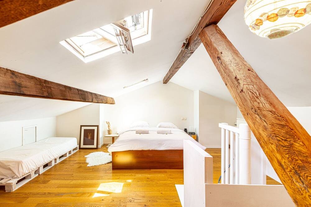 Photo of Bedroom in Quartier de la Chapelle