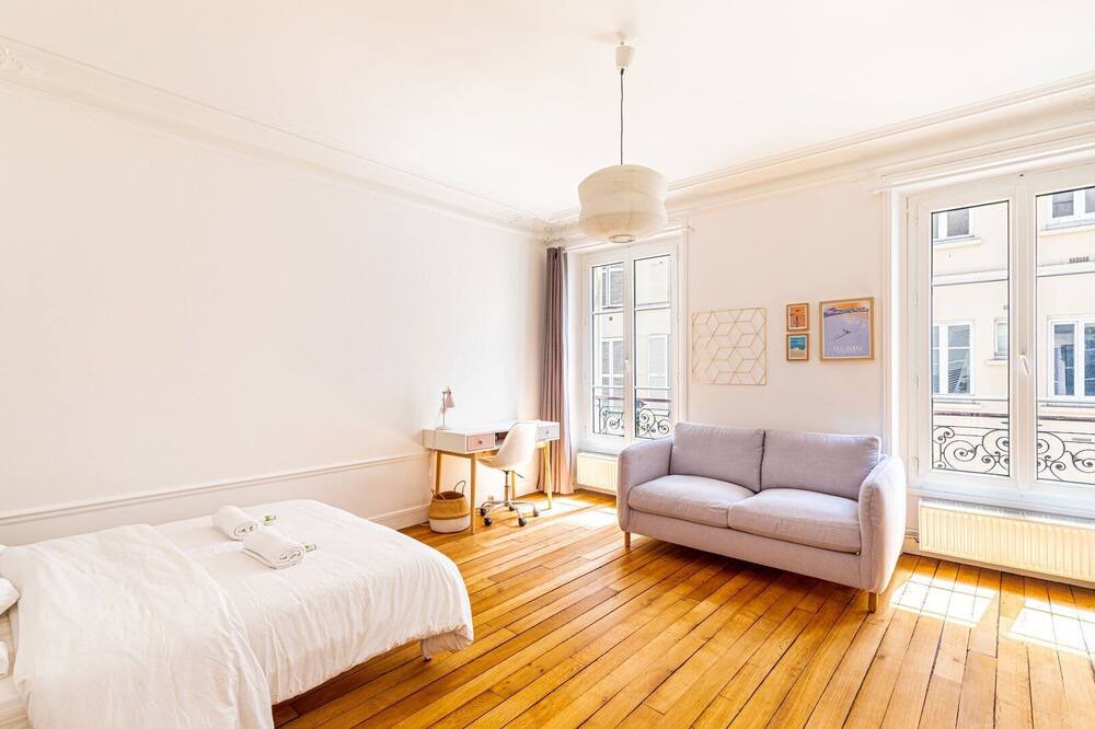 Photo of Bedroom in Quartier de la Chapelle