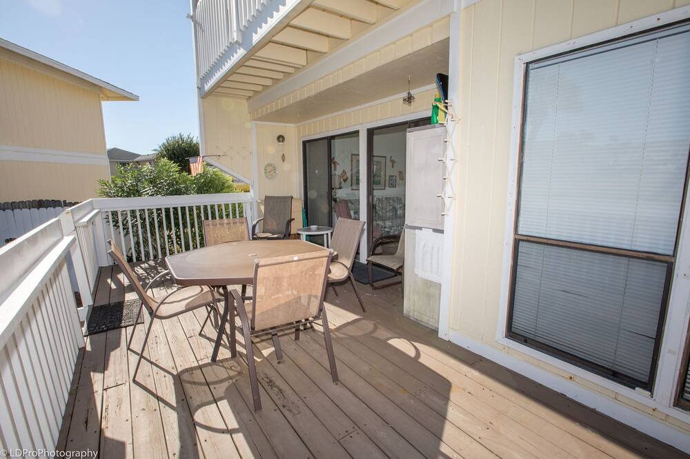 Photo of Others in Holiday Isle