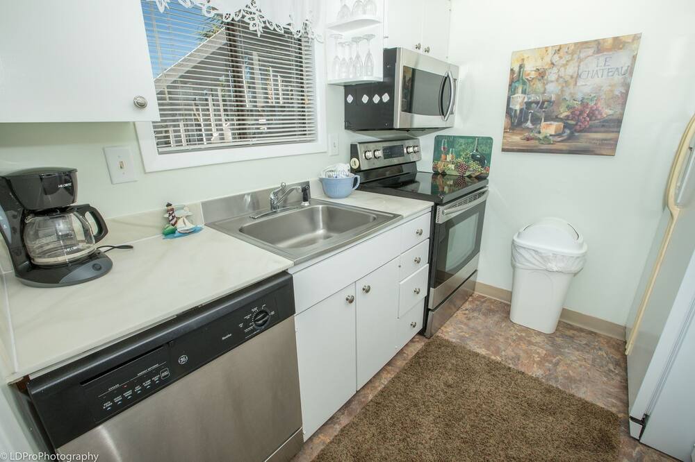 Photo of Others in Holiday Isle