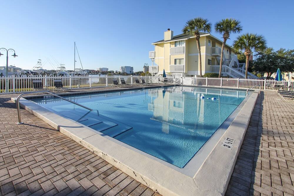 Photo of Outdoor in Holiday Isle