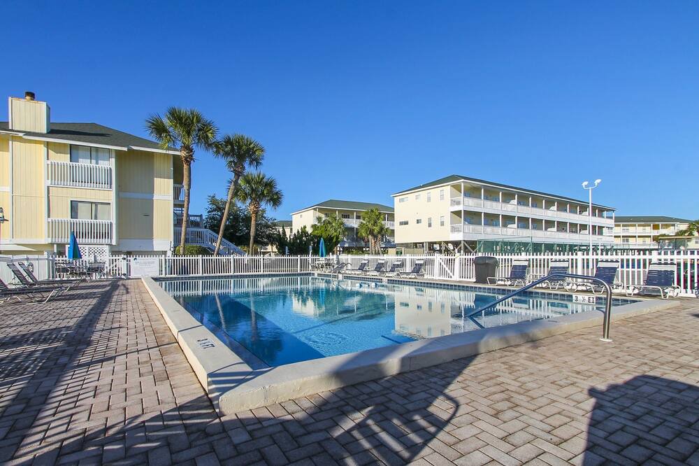 Photo of Outdoor in Holiday Isle