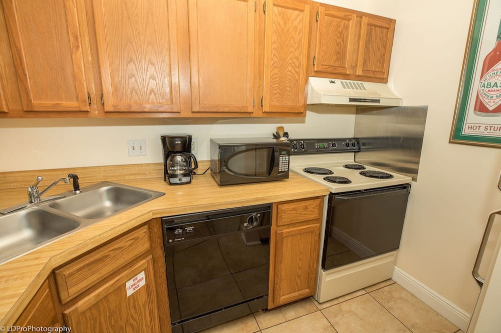 Photo of Kitchen in Holiday Isle
