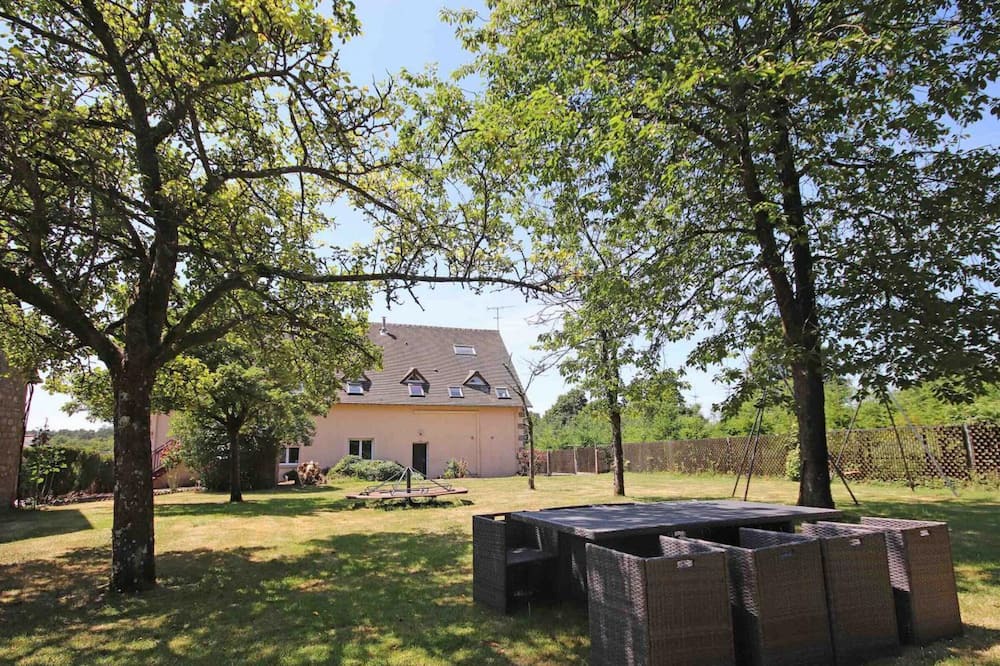Photo of Outdoor in La Ferriere-aux-Etangs