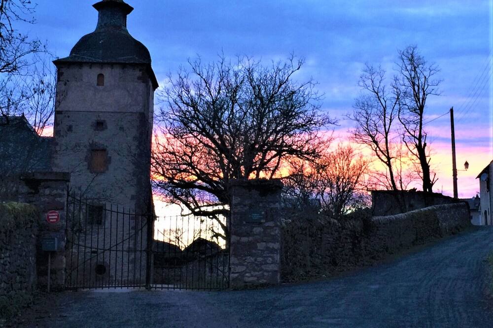 Photo of Others in Onet-le-Chateau