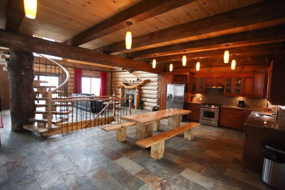 Photo of Livingroom in Wentworth-Nord