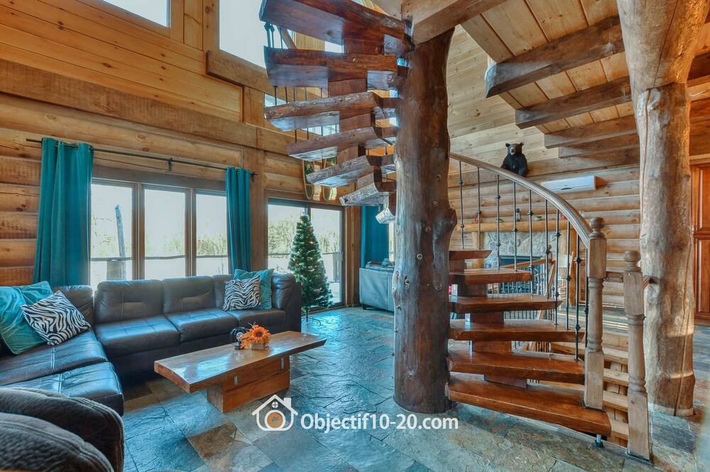 Photo of Livingroom in Wentworth-Nord