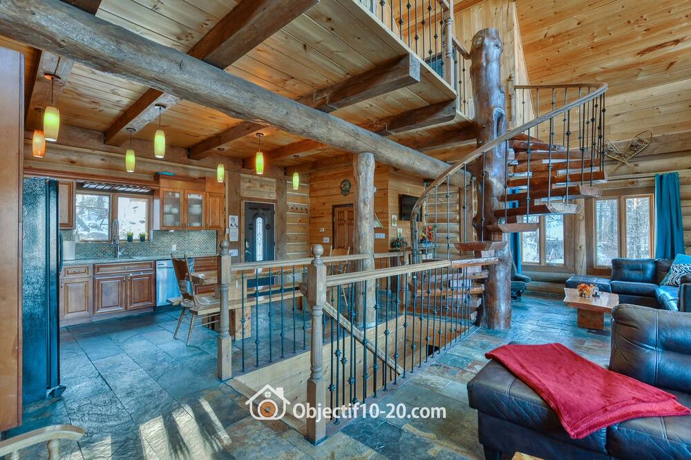 Photo of Livingroom in Wentworth-Nord