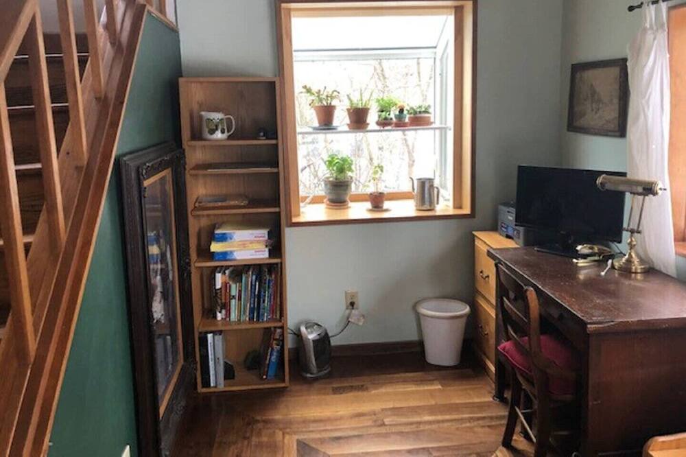 Photo of Bedroom in Ithaca