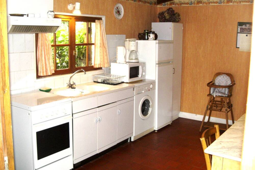 Photo of Kitchen in Saint-Maclou-de-Folleville