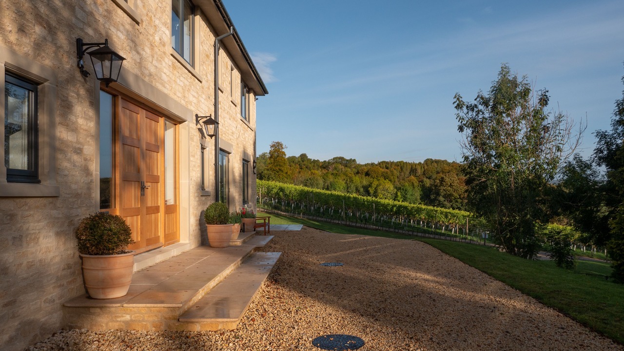 Photo of Outdoor in Inchbrook