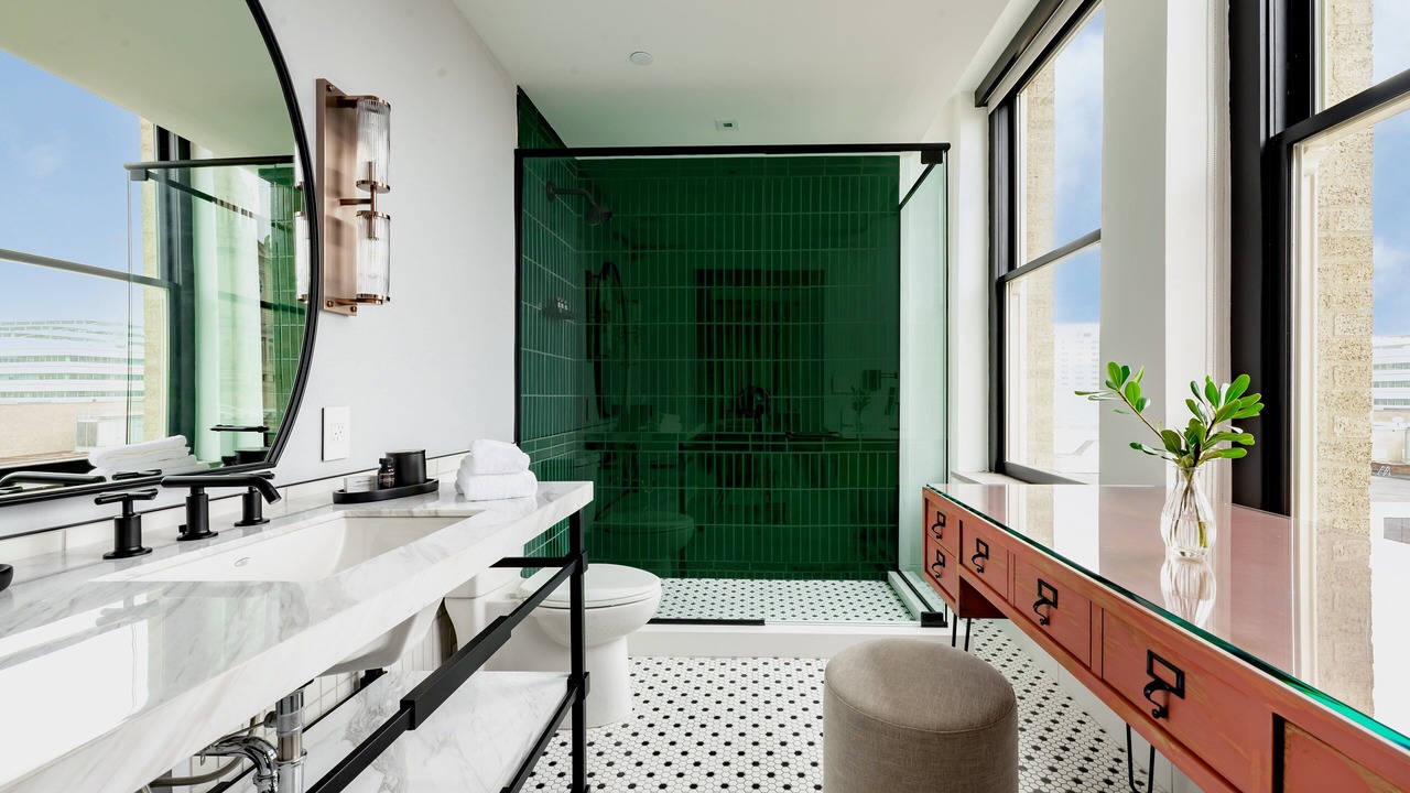 Photo of Bedroom in Court Avenue Entertainment District