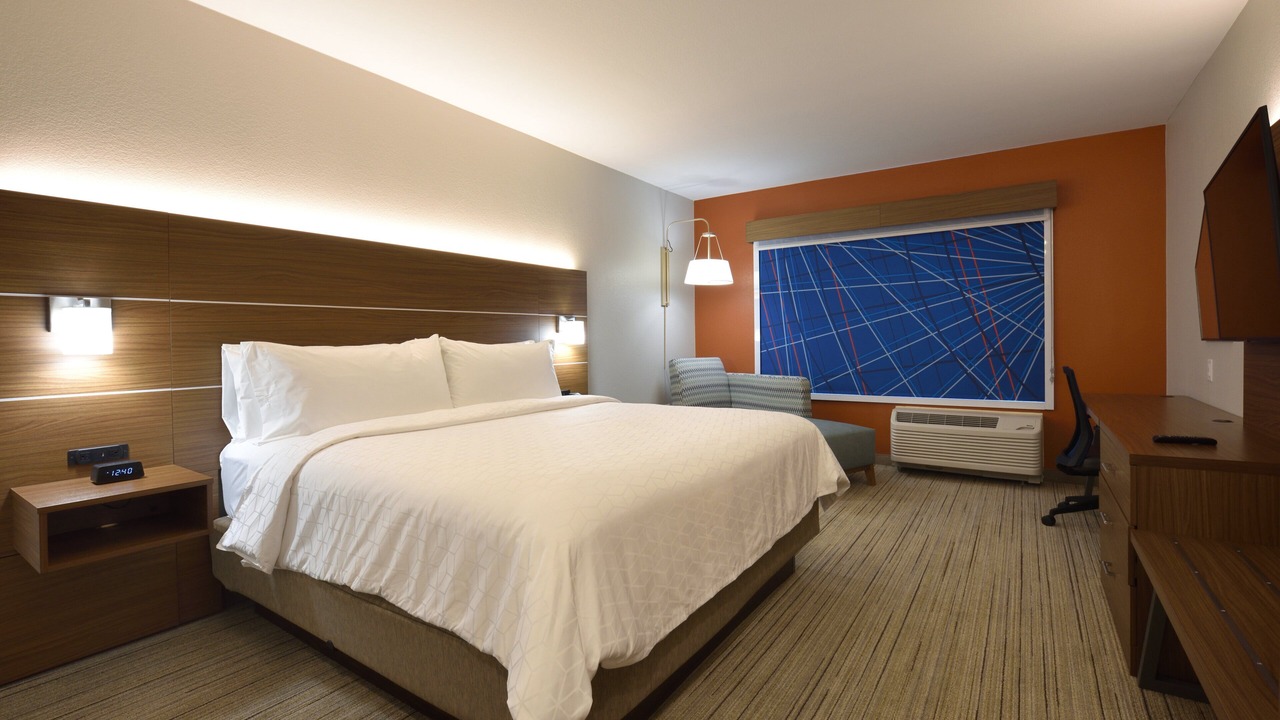 Photo of Bedroom in Spring
