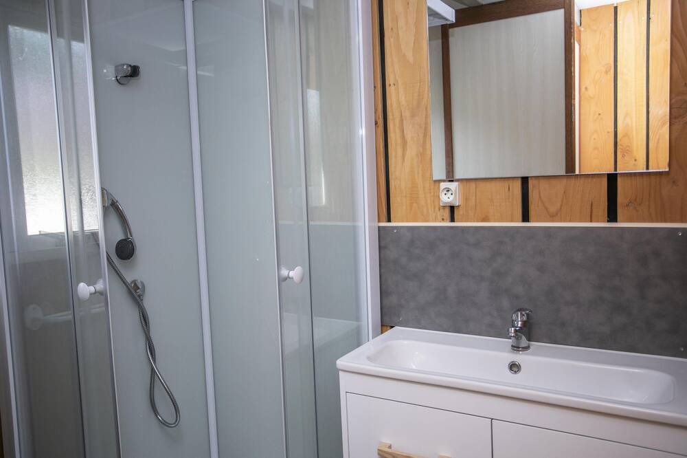 Photo of Bathroom in Pamiers