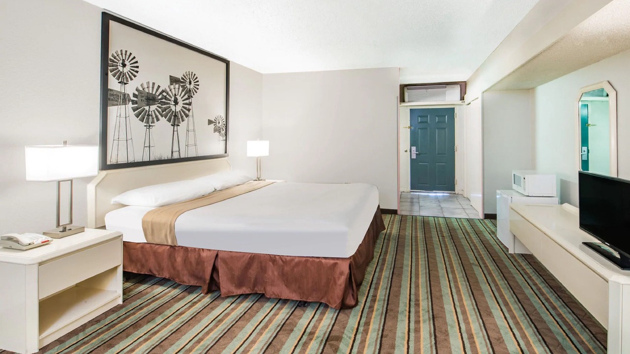 Photo of Bedroom in Ozona
