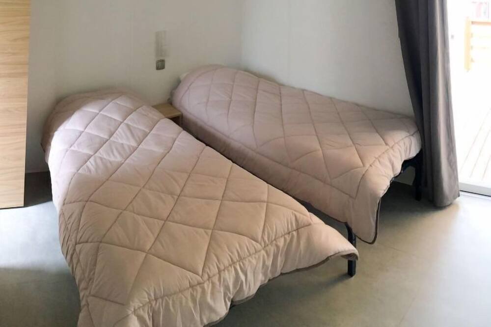 Photo of Bedroom in Saint Alban Auriolles