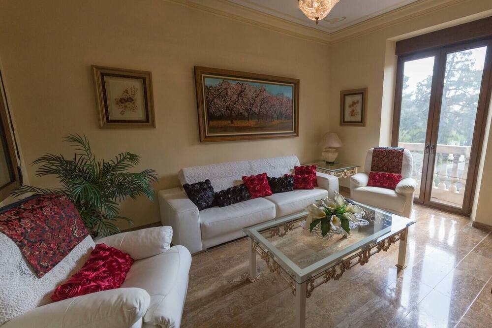 Photo of Livingroom in Monovar