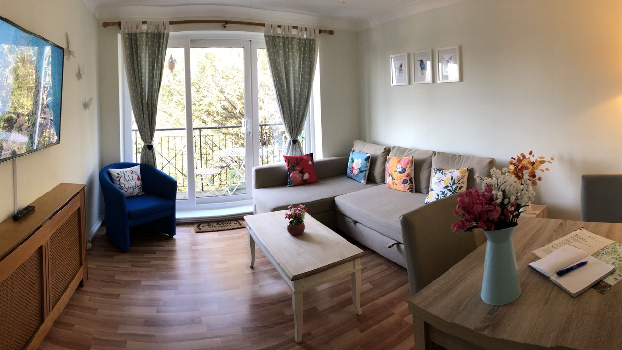 Photo of Bedroom in Cowley