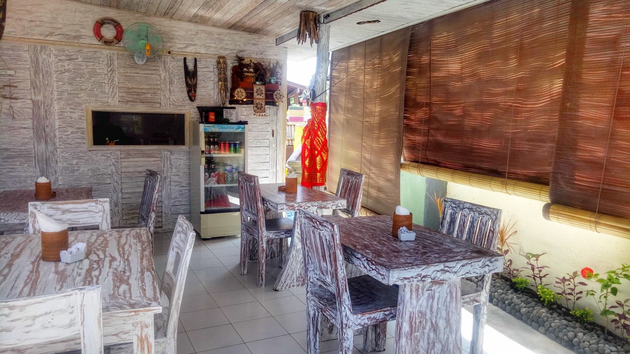 Photo of Others in Mushroom Bay