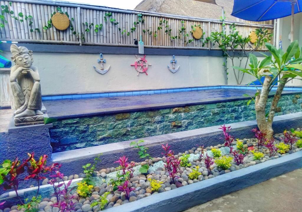 Photo of Outdoor in Mushroom Bay