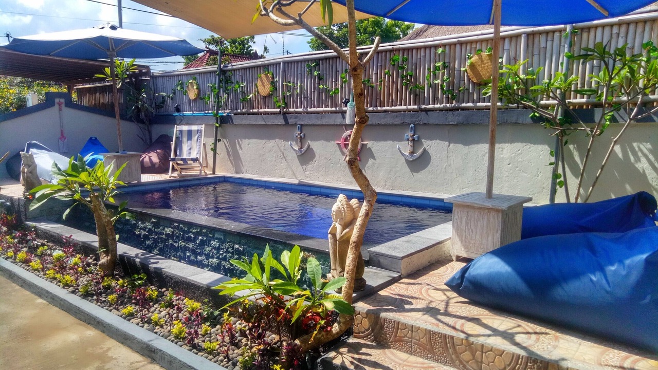 Photo of Outdoor in Mushroom Bay