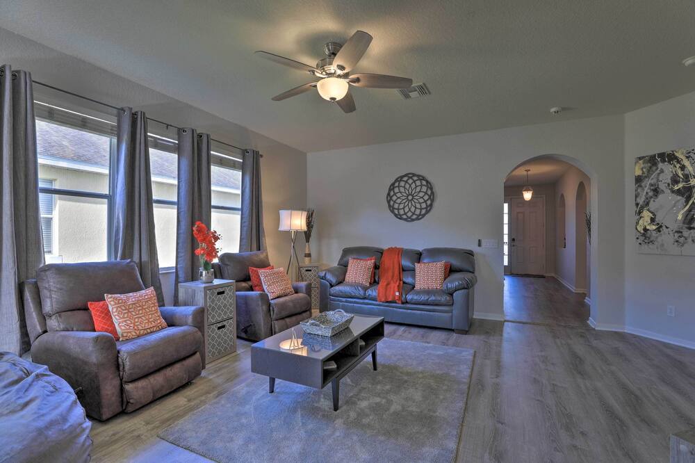 Photo of Bedroom in Trafalgar Village