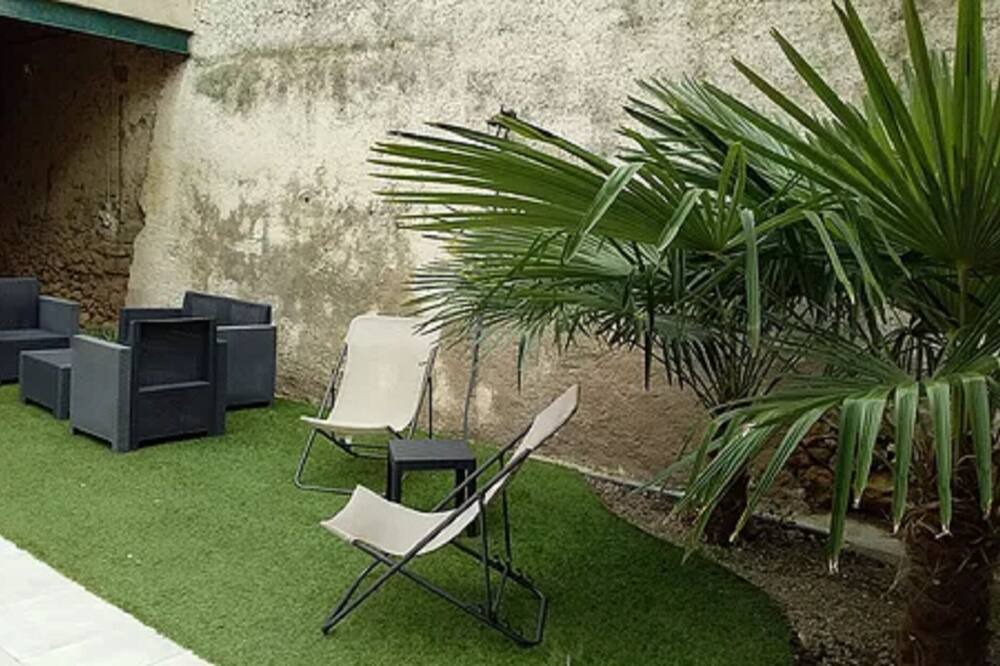 Photo of Patio Balcony in Autignac