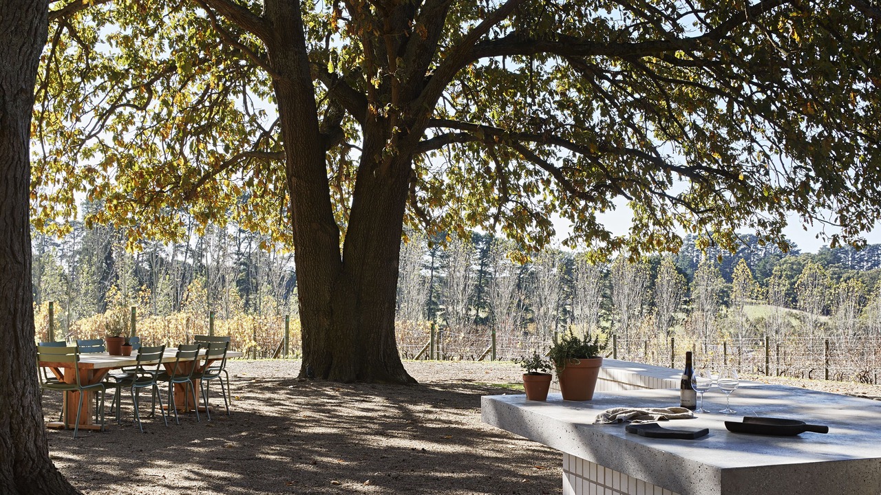 Photo of Outdoor in Red Hill