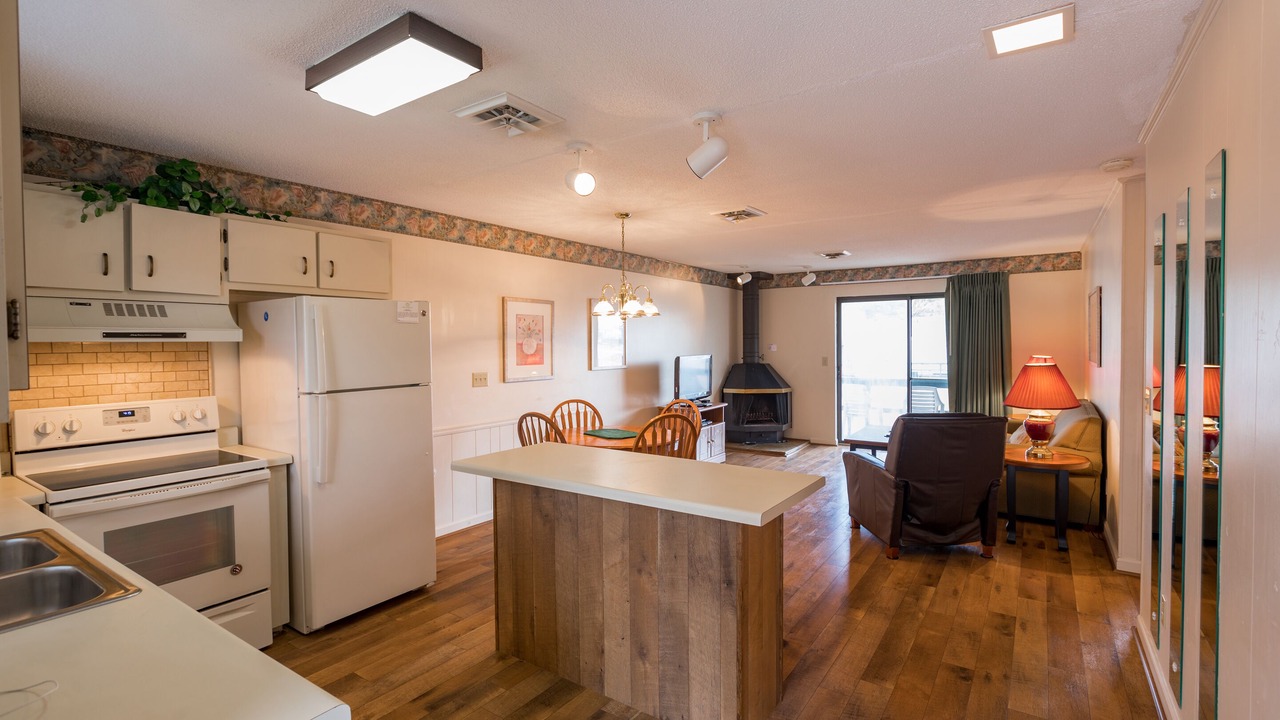 Photo of Kitchen in Lake Tansi
