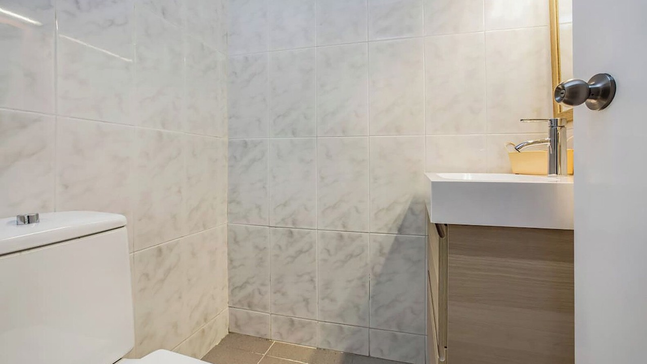 Photo of Bathroom in el Camp d'en Grassot i Gracia Nova