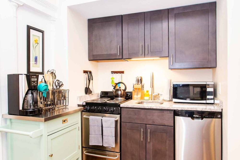 Photo of Kitchen in Cleveland Circle